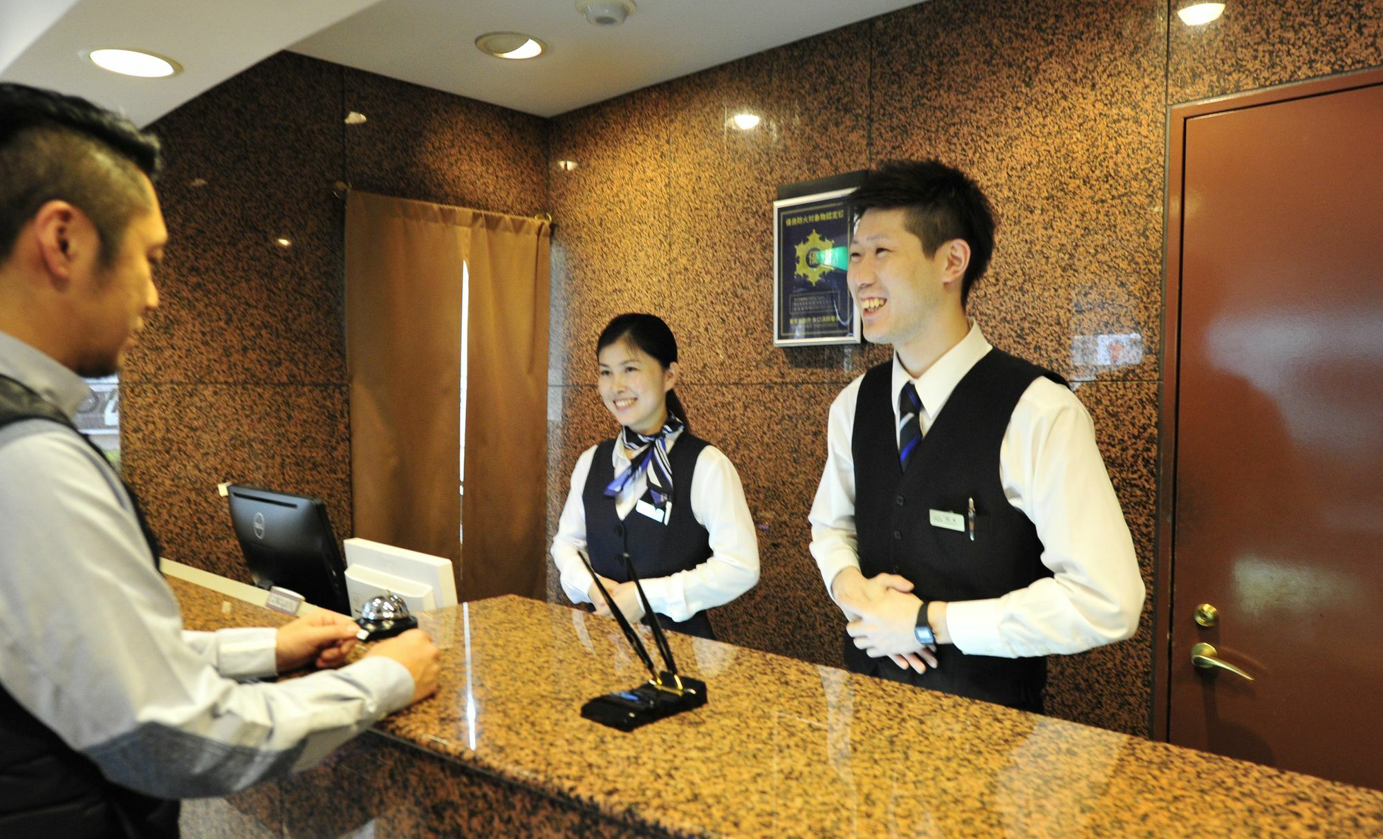 Hotel Toms Tokyo Eksteriør billede